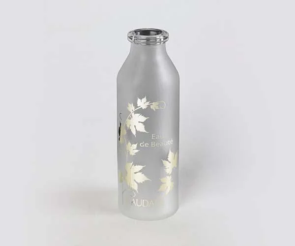 hot stamping on glass bottles img 003 valiant glass 202506131024