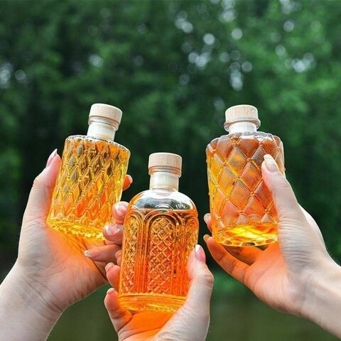 china glass bottle img 001 valiant glass 202507071103