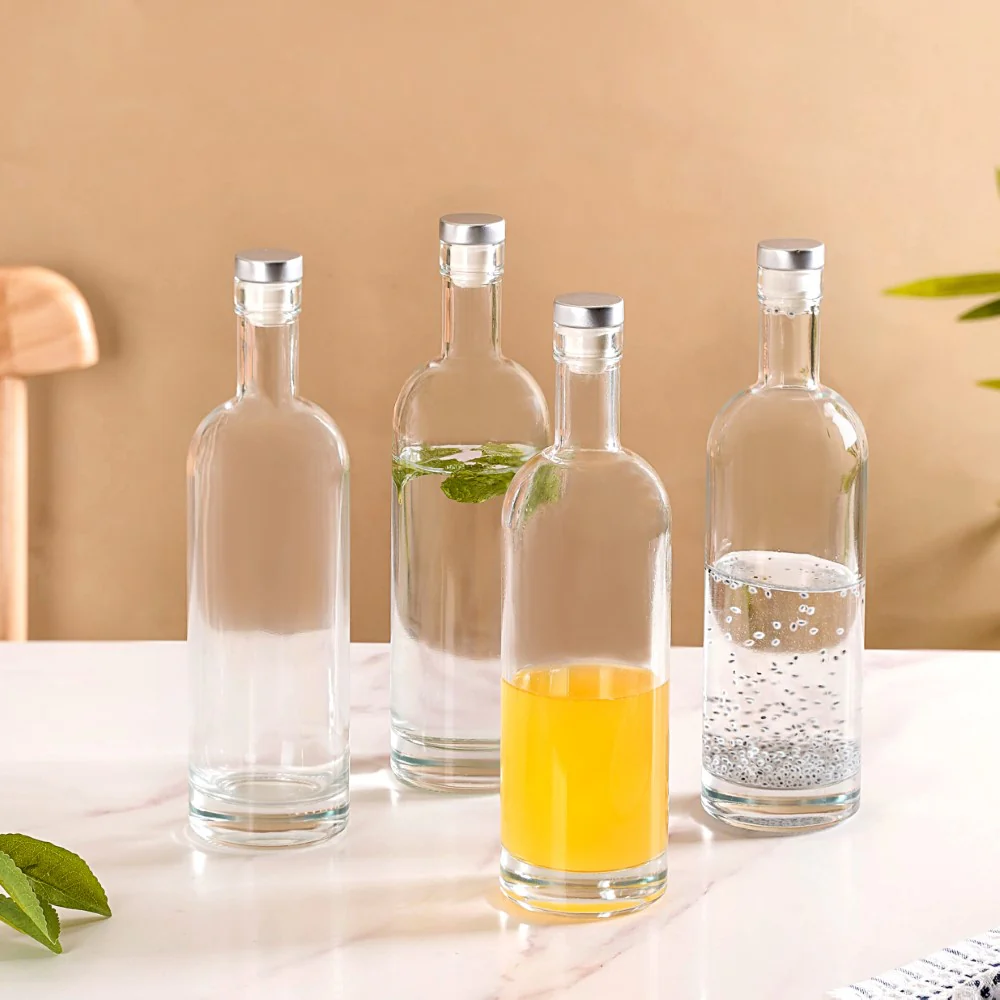 glass vs plastic packaging img 001 valiant 202507021056